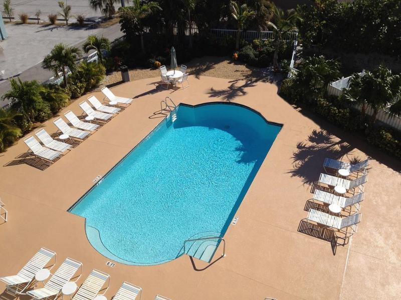 Barefoot Beach Club St. Pete Beach Luaran gambar