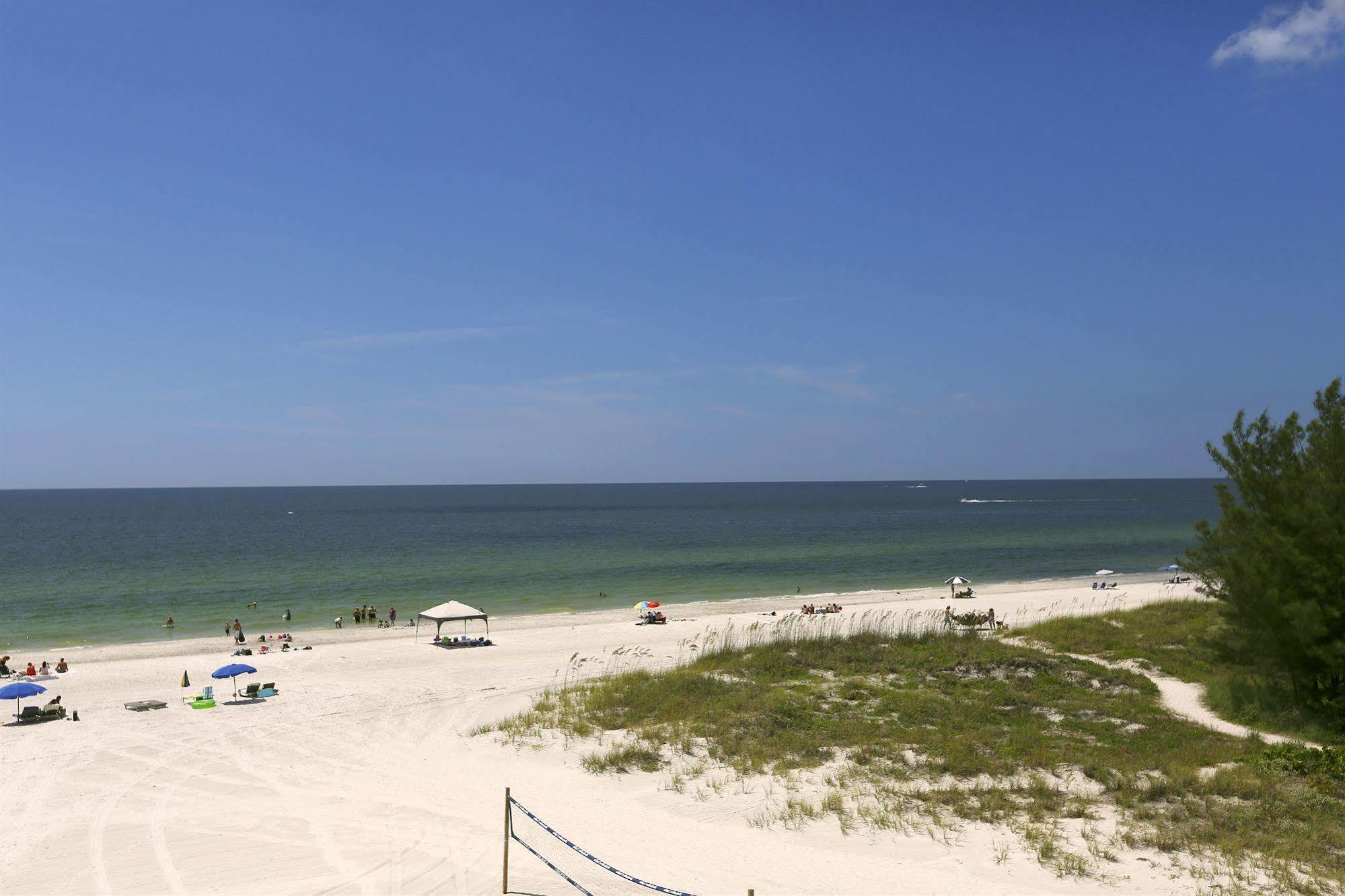 Barefoot Beach Club St. Pete Beach Luaran gambar